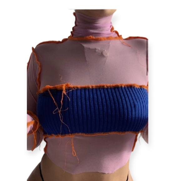 Princess Contrast Hight Collar Crop Top - Picture 2 of 6